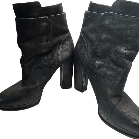Vera Wang Black Marilyn Platform Booties Leather Chunky Boots Biker Size 8.5 M - Picture 12 of 12